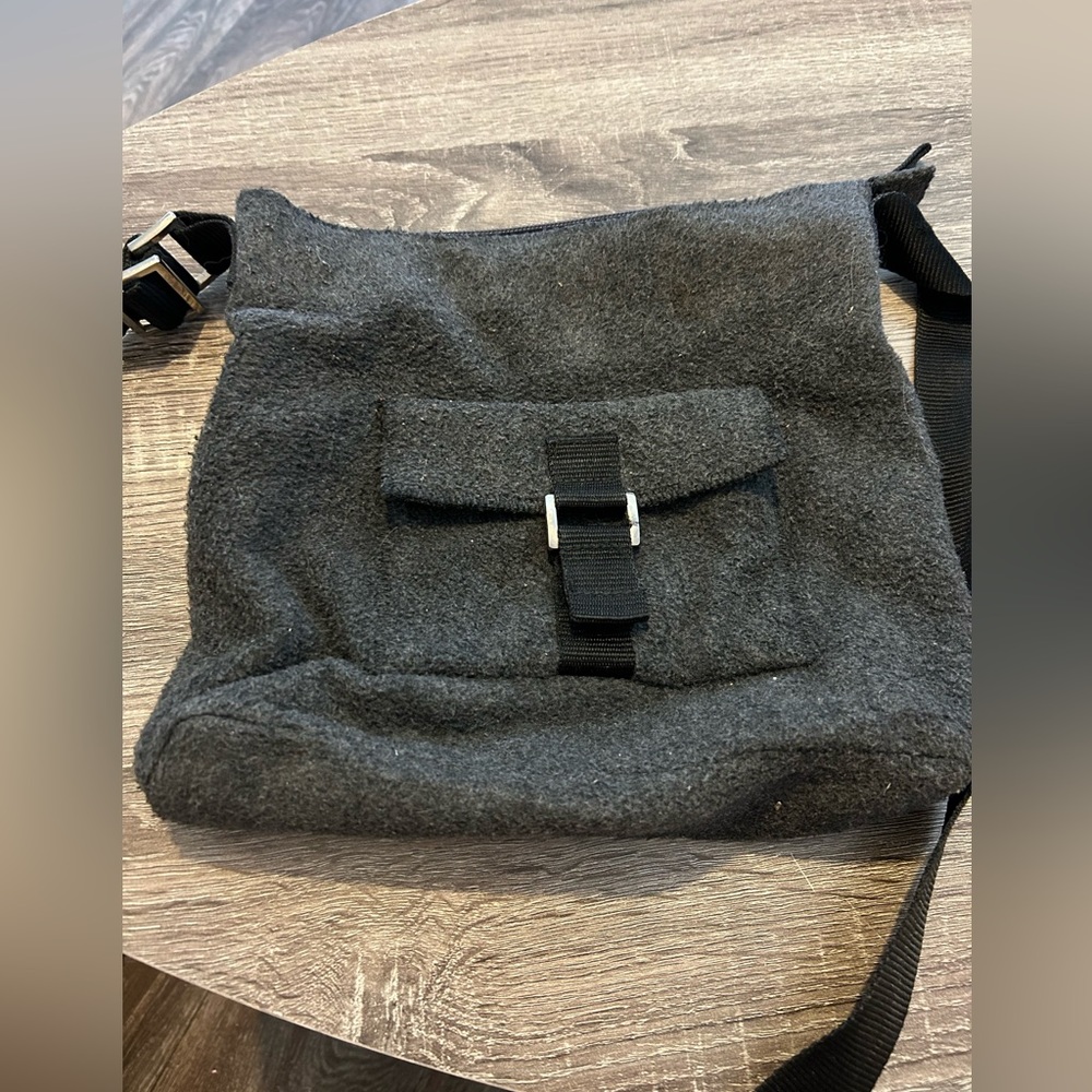 Old Navy purse - Grey with black ribbon handle